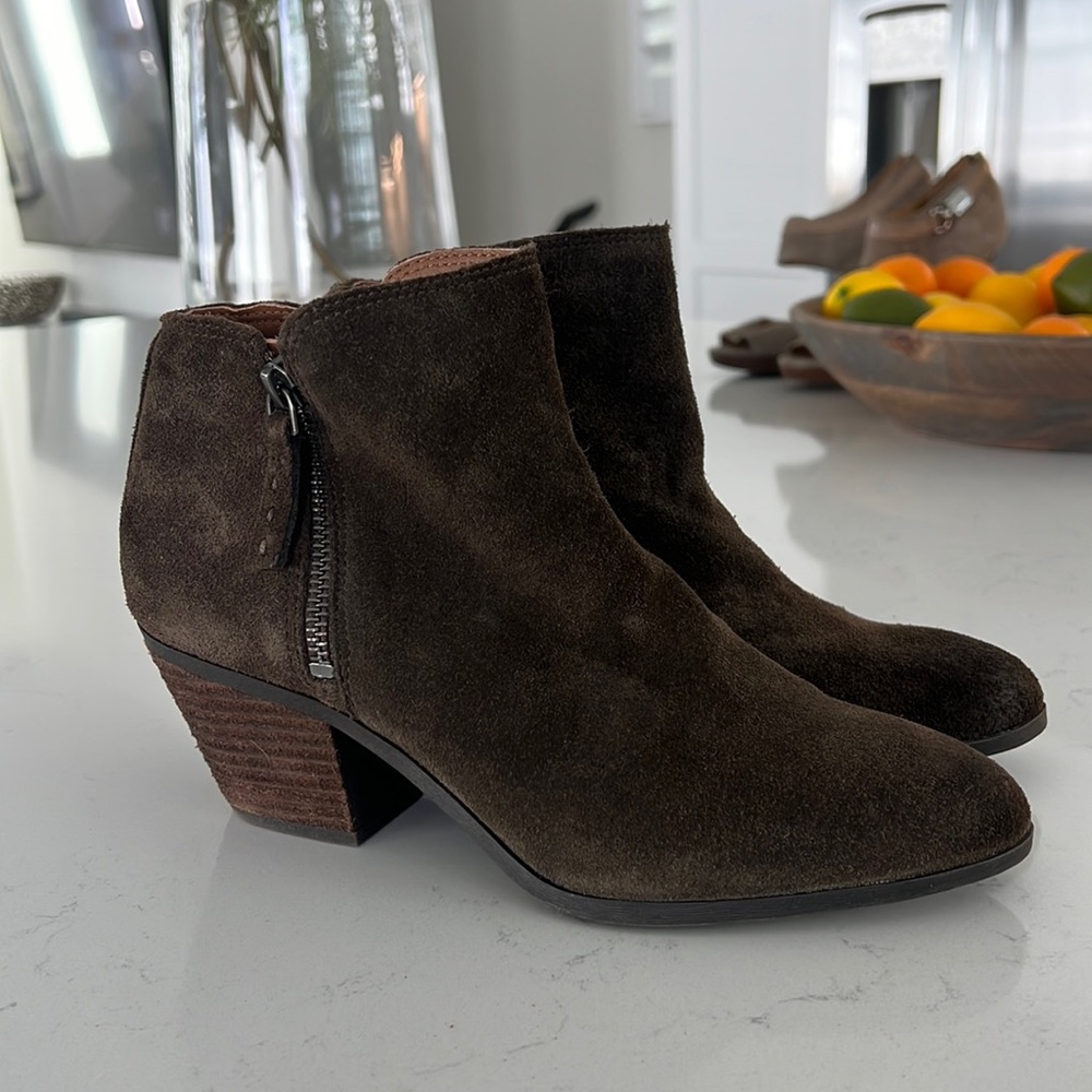 Fry & Co Brown Booties